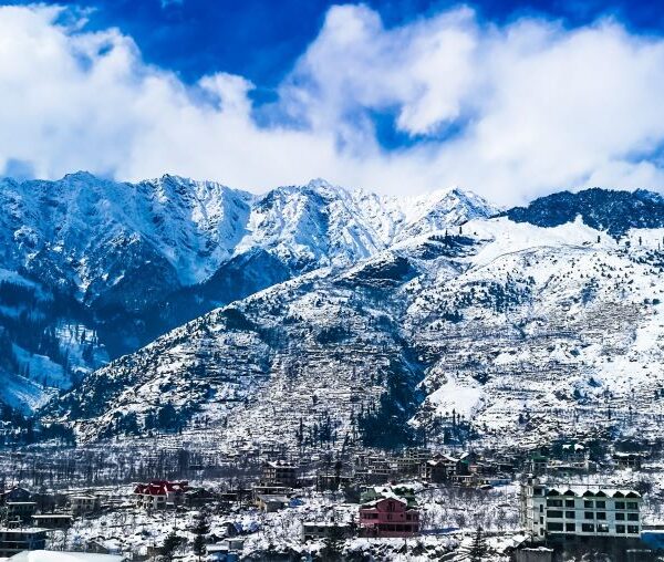 Manali city view