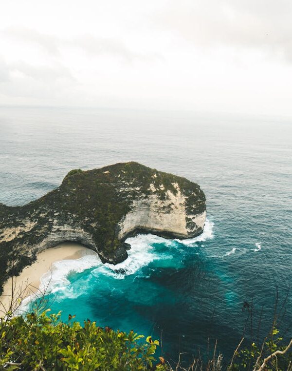 Nusa Penida Beach
